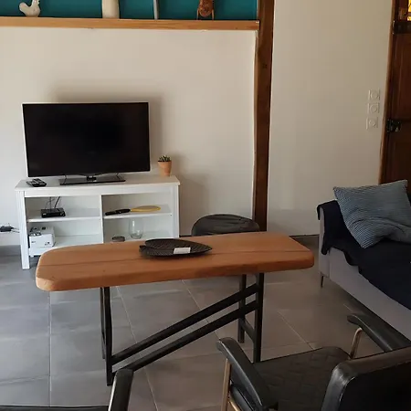 Holiday home Du Berger Paris Climatise Coustaussa